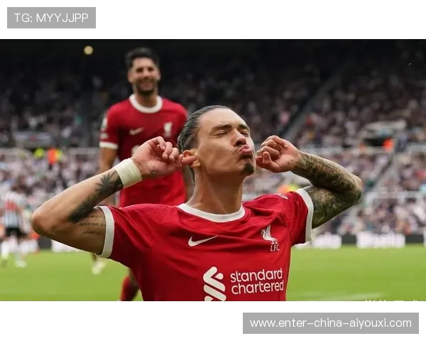 努涅斯背身做球后一脚爆射建功